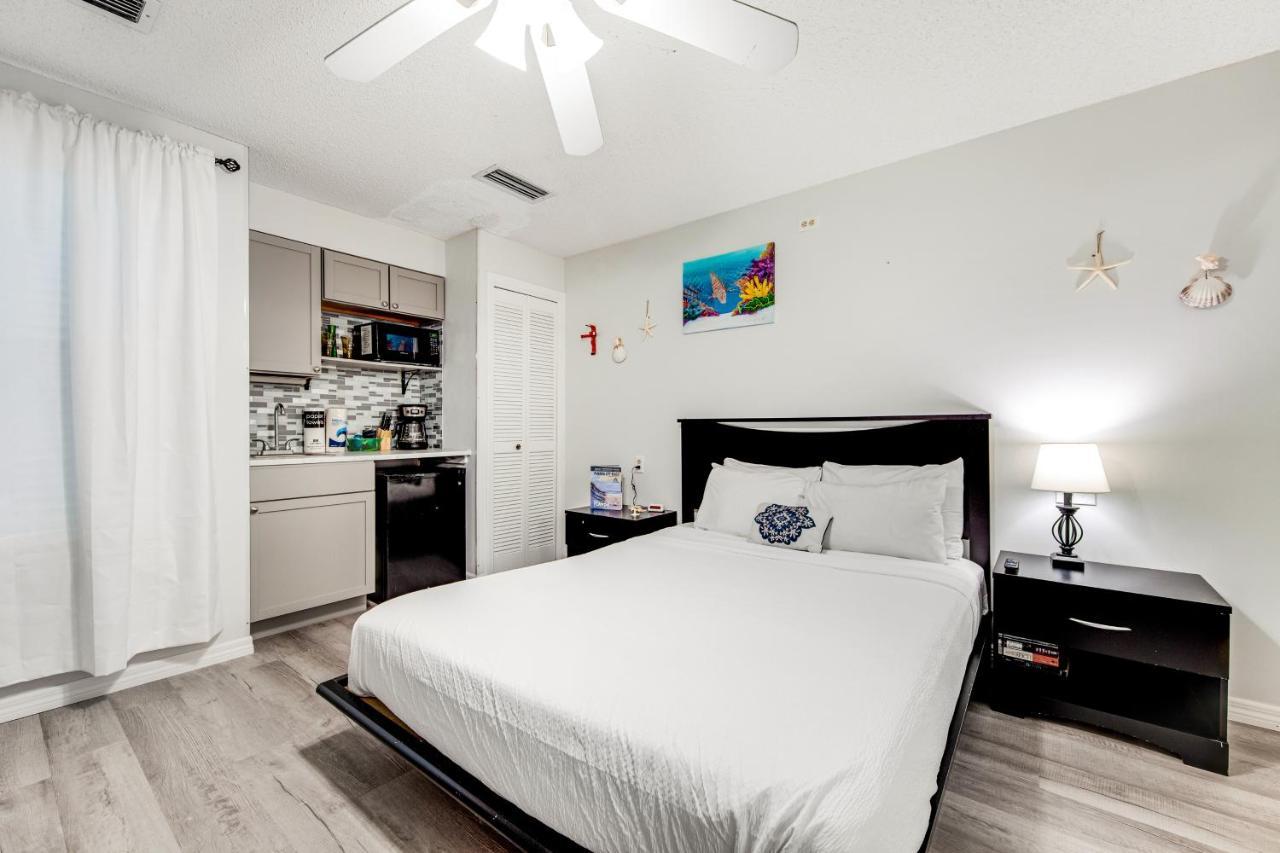 The Inn At St. Thomas Square #1203A Panama City Beach Exterior photo